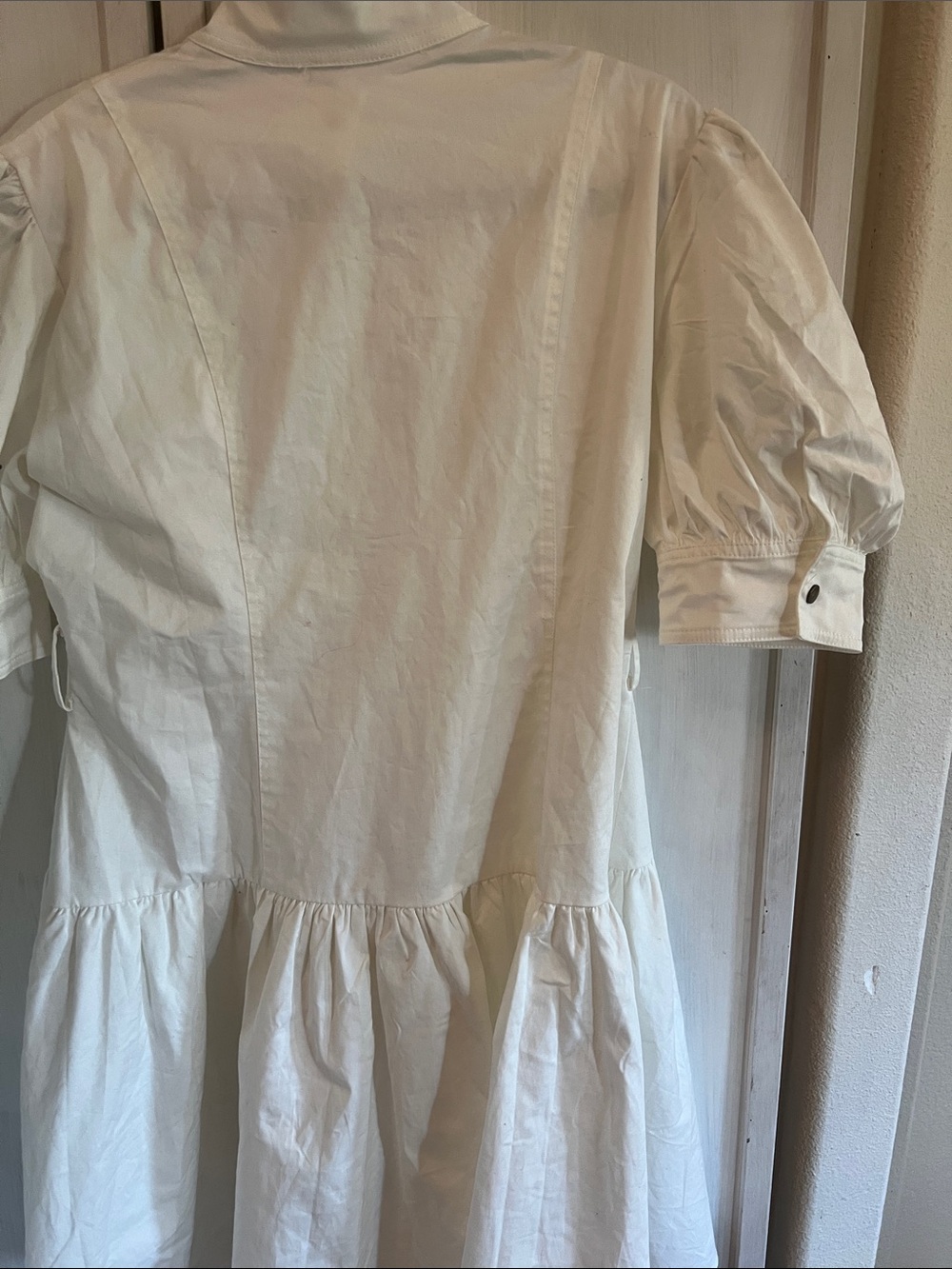 NWT adorable gameday White snap front Puff Sleeve Dress by Avara sz XL - Picture 6 of 6